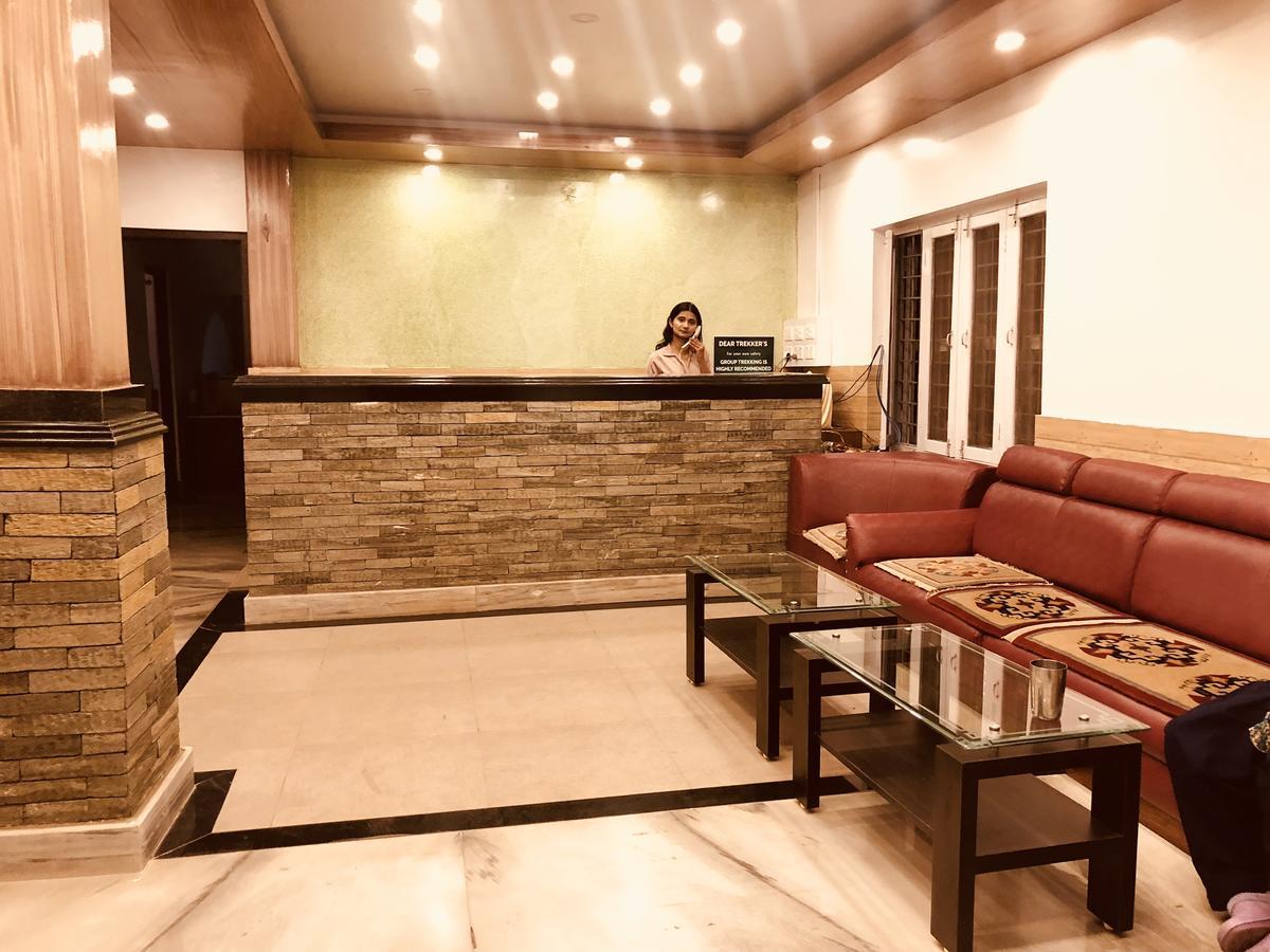 Hotel Guru Pokhara Exterior photo