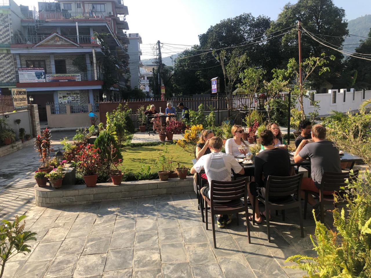 Hotel Guru Pokhara Exterior photo