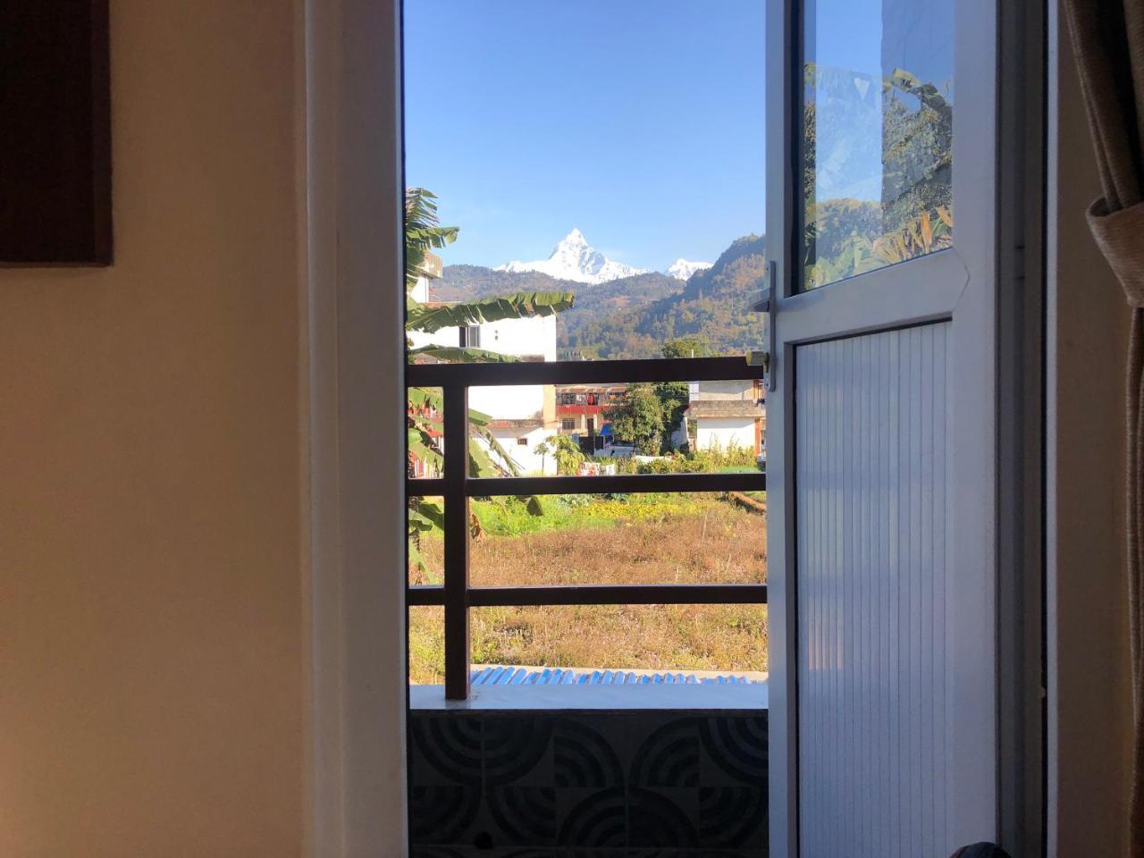 Hotel Guru Pokhara Exterior photo