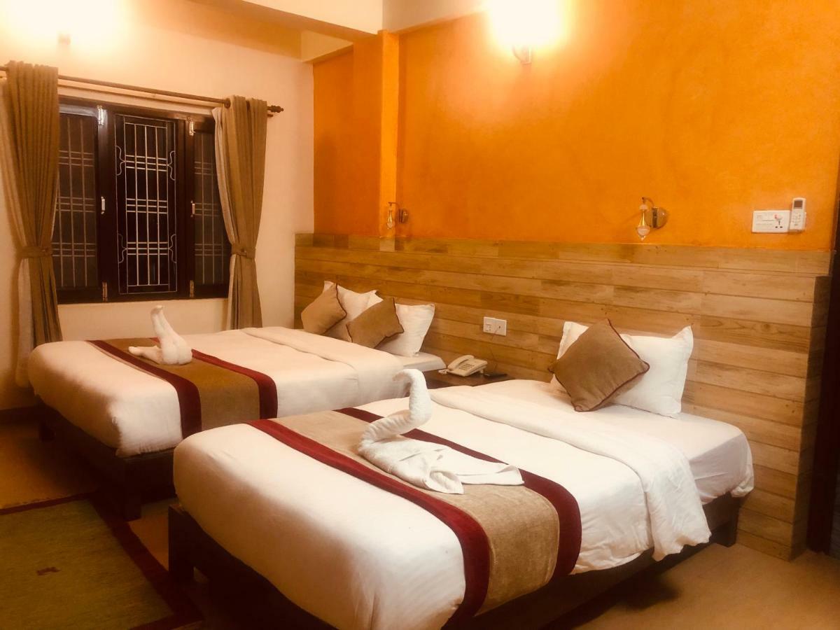 Hotel Guru Pokhara Exterior photo
